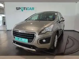 Peugeot 3008   1.6 BlueHDI 120 EAT6 Allure, 11.400 €