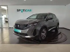 Peugeot 3008  225 e-EAT8 Allure Pack, 22.900 €