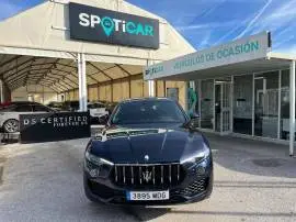 Maserati Levante   L4 330CV Hybrid-Gasolina AWD Ex, 108.995 €