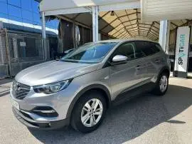 Opel Grandland X  1.6 CDTi Business, 15.495 €