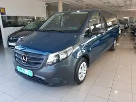 Mercedes Vito  111 CDI Tourer  Larga Base, 21.900 €