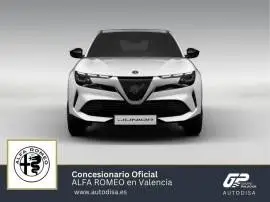 Alfa Romeo Junior Ibrida 100kW (136CV), 28.175 €