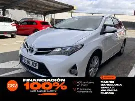 Toyota Auris 120D Active Touring Sports, 8.950 €