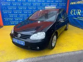 Volkswagen Golf 1.6 I, 3.650 €