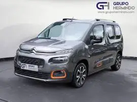 Citroën Berlingo TALLA M SHINE BLUE HDI 130 CV, 24.140 €