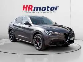 Alfa Romeo Stelvio 4WD, 30.840 €