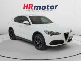 Alfa Romeo Stelvio Executive 4WD, 24.890 €