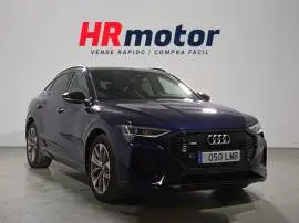 Audi e-tron 55 quattro Black line edition, 39.850 €