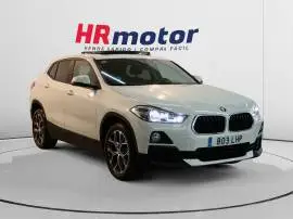 BMW X2 sDrive 18i Advantage, 28.890 €