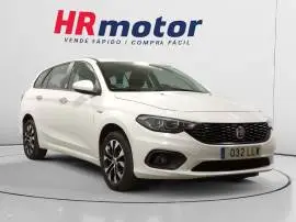 Fiat Tipo Mirror, 13.790 €