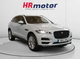 Jaguar F-Pace Prestige AWD, 22.990 €