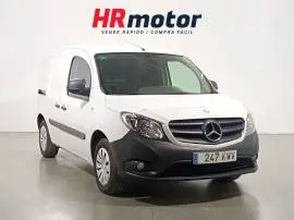 Mercedes Citan 109 CDI Largo, 12.940 €