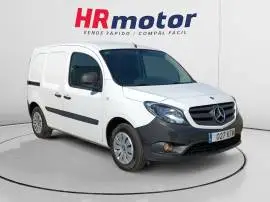 Mercedes Citan 109 CDI Largo, 13.840 €