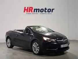 Opel Cascada Excellence, 15.950 €