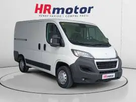 Peugeot Boxer 333 L1H1 BlueHDi 140, 17.390 €