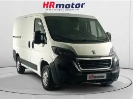 Peugeot Boxer 333 L1H1 BlueHDi 140, 17.290 €