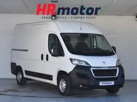 Peugeot Boxer 333 L2H2 Asphalt BlueHDi 140 S&S, 21.890 €