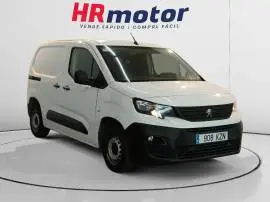 Peugeot Partner Pro Standard, 11.840 €