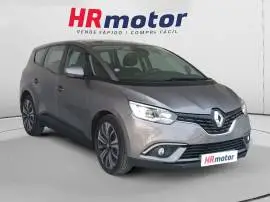 Renault Grand Scénic Life, 15.940 €