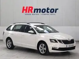 Skoda Octavia Combi Ambition, 14.240 €