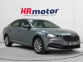 Skoda Superb Ambition, 23.840 €