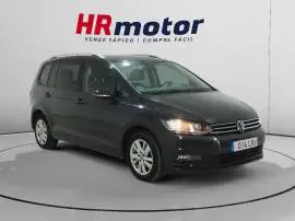 Volkswagen Touran Advance BMT, 25.890 €