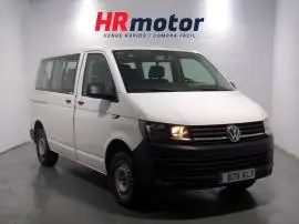 Volkswagen Transporter Caravelle Trendline, 23.990 €