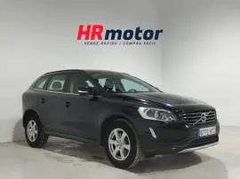 Volvo XC-60 Momentum 2WD, 17.640 €