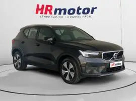 Volvo XC40 Core 2WD, 25.590 €