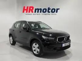 Volvo XC40 Momentum Core 2WD, 26.440 €