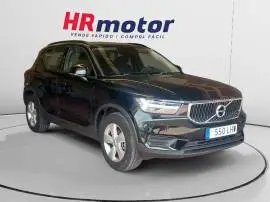 Volvo XC40 Momentum Core 2WD, 24.890 €