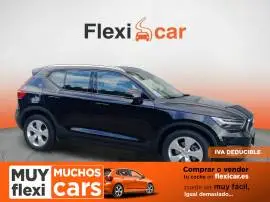 Volvo XC40 2.0 B4 G AWD Momentum Pro Auto, 28.200 €