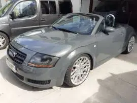 Audi TT Roadster 1.8 225cv, 10.499 €