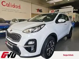 Kia Sportage 1.6 MHEV  136 CV DRIVE 4X2 5 PUERTAS, 23.900 €