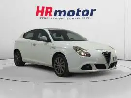 Alfa Romeo Giulietta Distinctive, 7.990 €