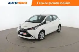 Toyota Aygo 1.0 XPlay, 9.399 €