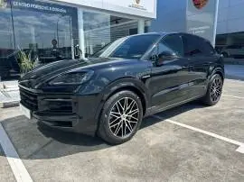 Porsche Cayenne E-HYB, 122.900 €