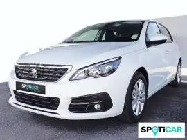 Peugeot 308  5p  BlueHDi 130 S&S Active Pack, 14.490 €