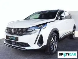 Peugeot 5008  1.2 100KW  eDCS6 Allure Pack, 37.490 €