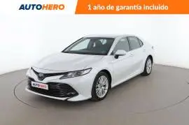 Toyota Camry 2.5 Hybrid Business, 27.199 €