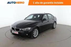 BMW Serie 3 330i Advantage, 21.899 €