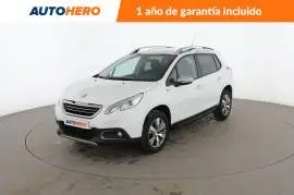 Peugeot 2008 1.2 PureTech Style, 9.999 €