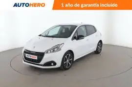 Peugeot 208 1.2 PureTech Style, 8.599 €