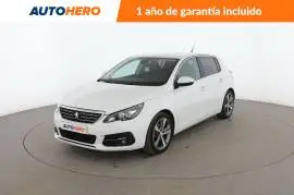 Peugeot 308 1.2 PureTech Allure, 10.999 €