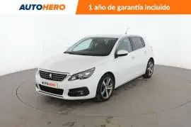 Peugeot 308 1.2 PureTech Allure, 11.899 €