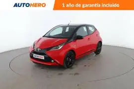 Toyota Aygo 1.0 X-Play, 13.599 €