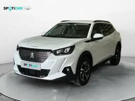 Peugeot 2008   Puretech 100 S&S BVM6 Allure, 16.495 €