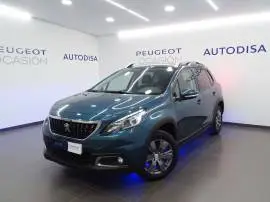 Peugeot 2008   1.2 PureTech 60KW (82CV) Signature, 11.995 €