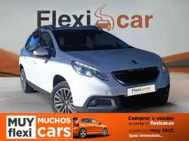 Peugeot 2008 Active 1.2 PureTech 110 S&S, 10.490 €