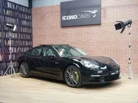 Porsche Panamera 4 E-Hybrid, 74.900 €